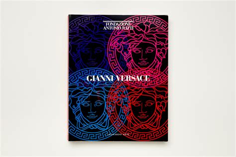 fondazione gianni versace|gianni versace artist.